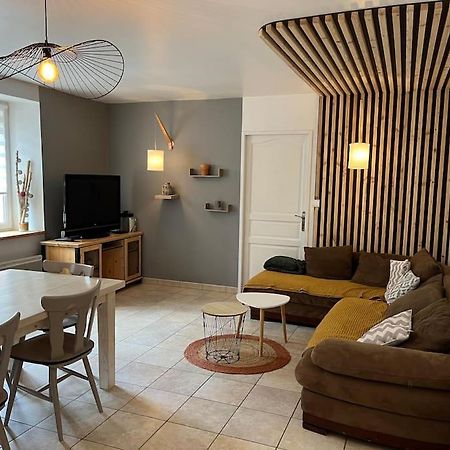 Appartement 5 Personnes Avec Espace Plein Air Saint-Maurice-sur-Moselle Extérieur photo