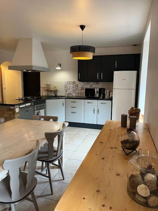 Appartement 5 Personnes Avec Espace Plein Air Saint-Maurice-sur-Moselle Extérieur photo