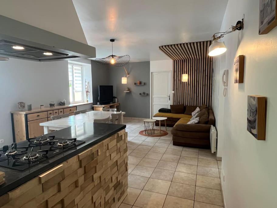 Appartement 5 Personnes Avec Espace Plein Air Saint-Maurice-sur-Moselle Extérieur photo